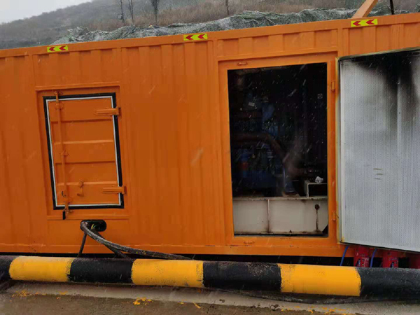 仁寿出租发电机-船用柴油发电机的工作原理是怎么样的？